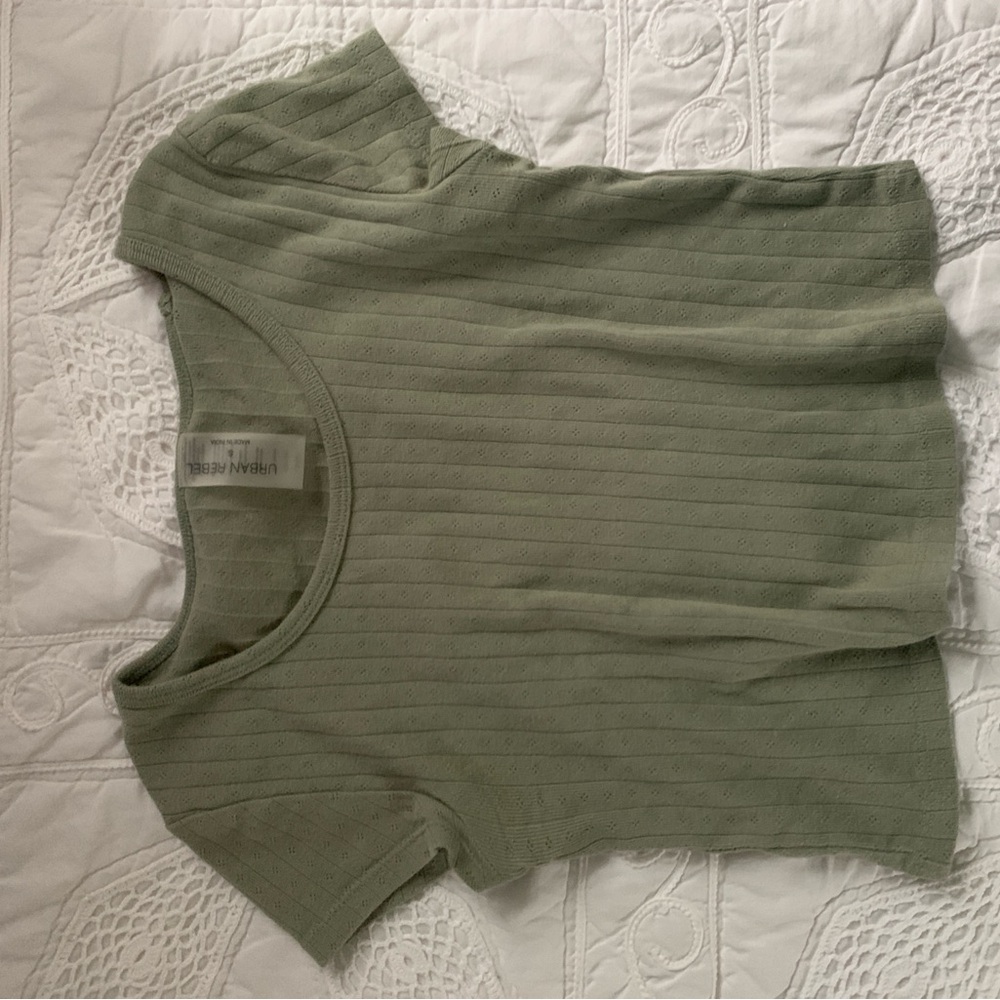 Green Ribbed Short Sleeve Top